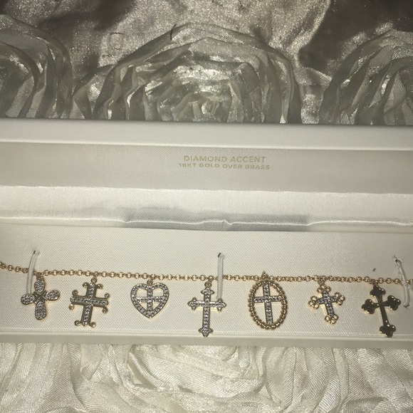 Sparkle Allure Diamond Accent 7.25 Inch Rolo Cross Charm Bracelet, NEW in Box! - Picture 3 of 8